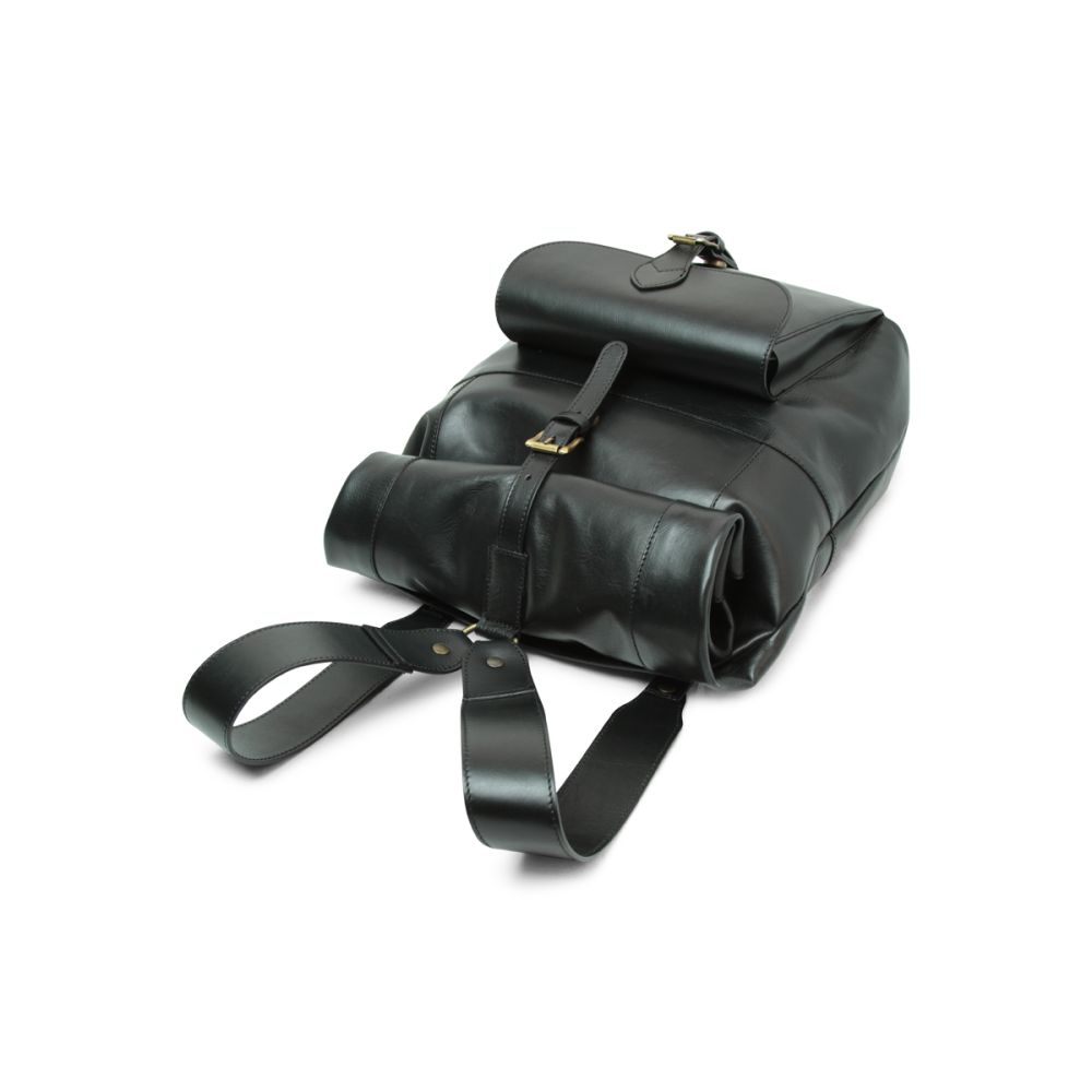 Vincent Leather Backpack — Full-Grain Italian Leather